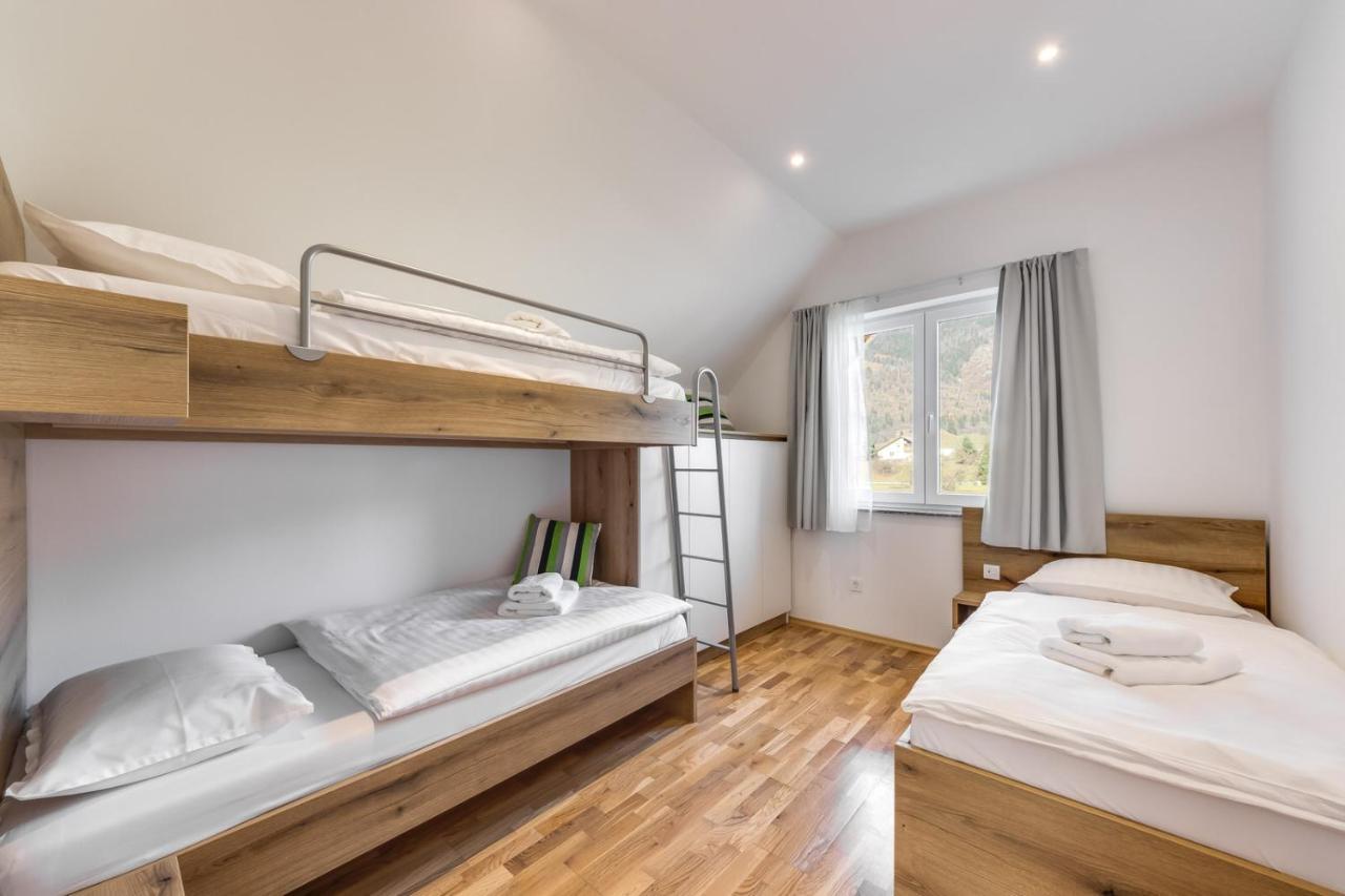 Chic Apartments With Balcony And Spa In Мойстрана Екстер'єр фото